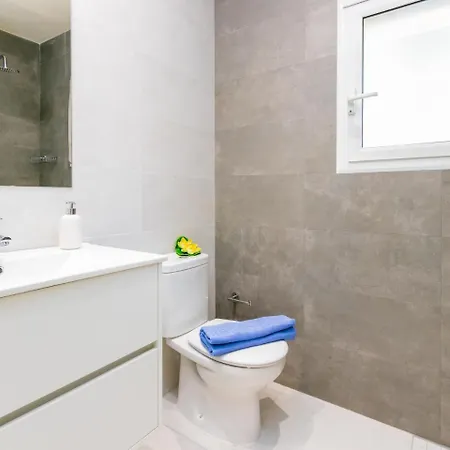 Velazquez-2 By Interhome *